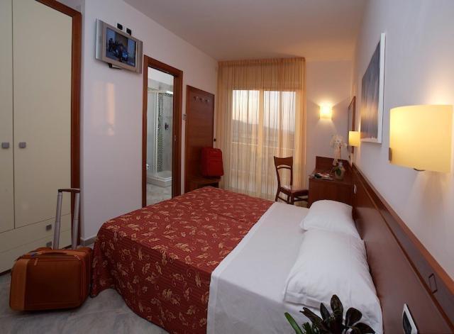 Hotel Boracay Alba Adriatica Luaran gambar